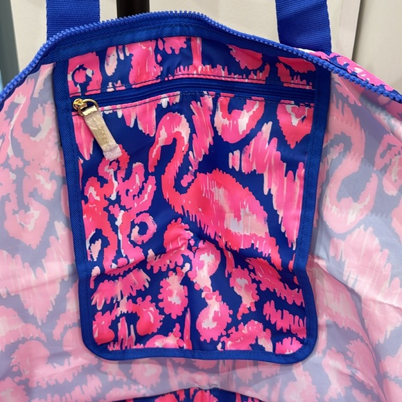 NWOT Lilly Pulitzer Getaway Packable Tote - Picture 5 of 6